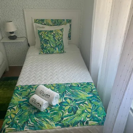 Homestay Moradia Ricardo - *