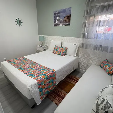 Moradia Ricardo - Homestay szállás Nazaré